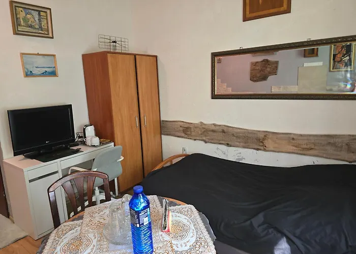 Hostel Apollo